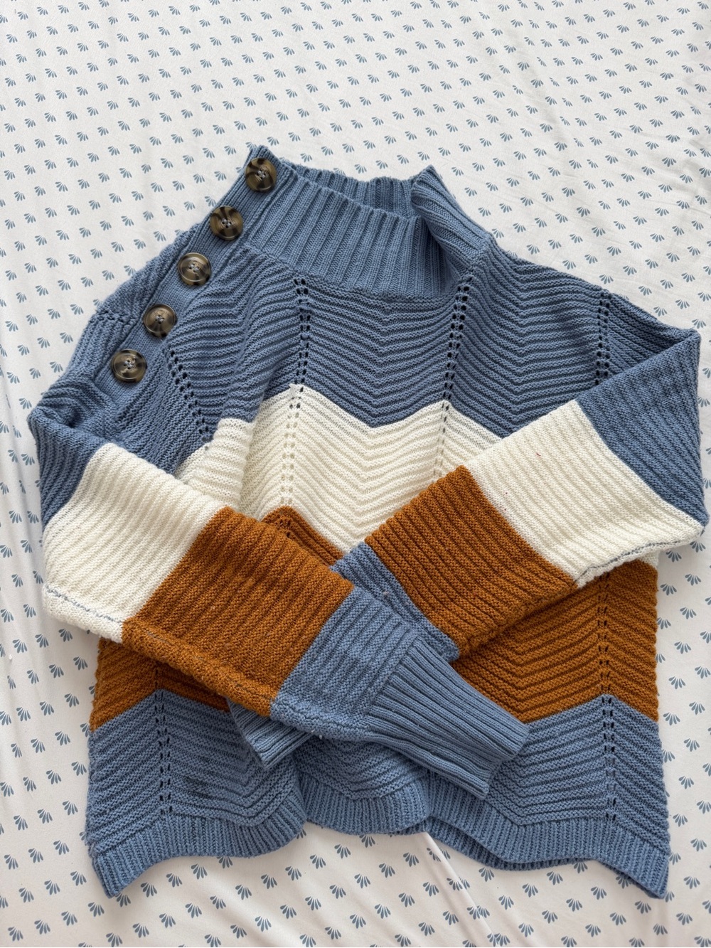 Button-Shoulder Colorblock Turtleneck Sweater in Blue, Cream & Brown